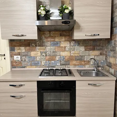 Gold94 Panzió Nápoly