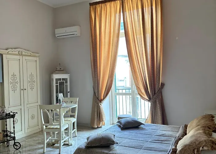 Gold94 Naples